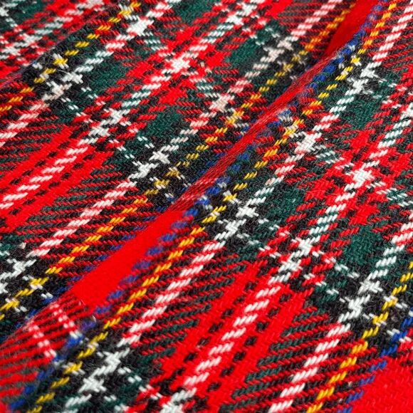 Vintage 1970s Red Plaid Wool Tartan Wrap Skirt with Button Detail, Size M - Picture 7 of 13